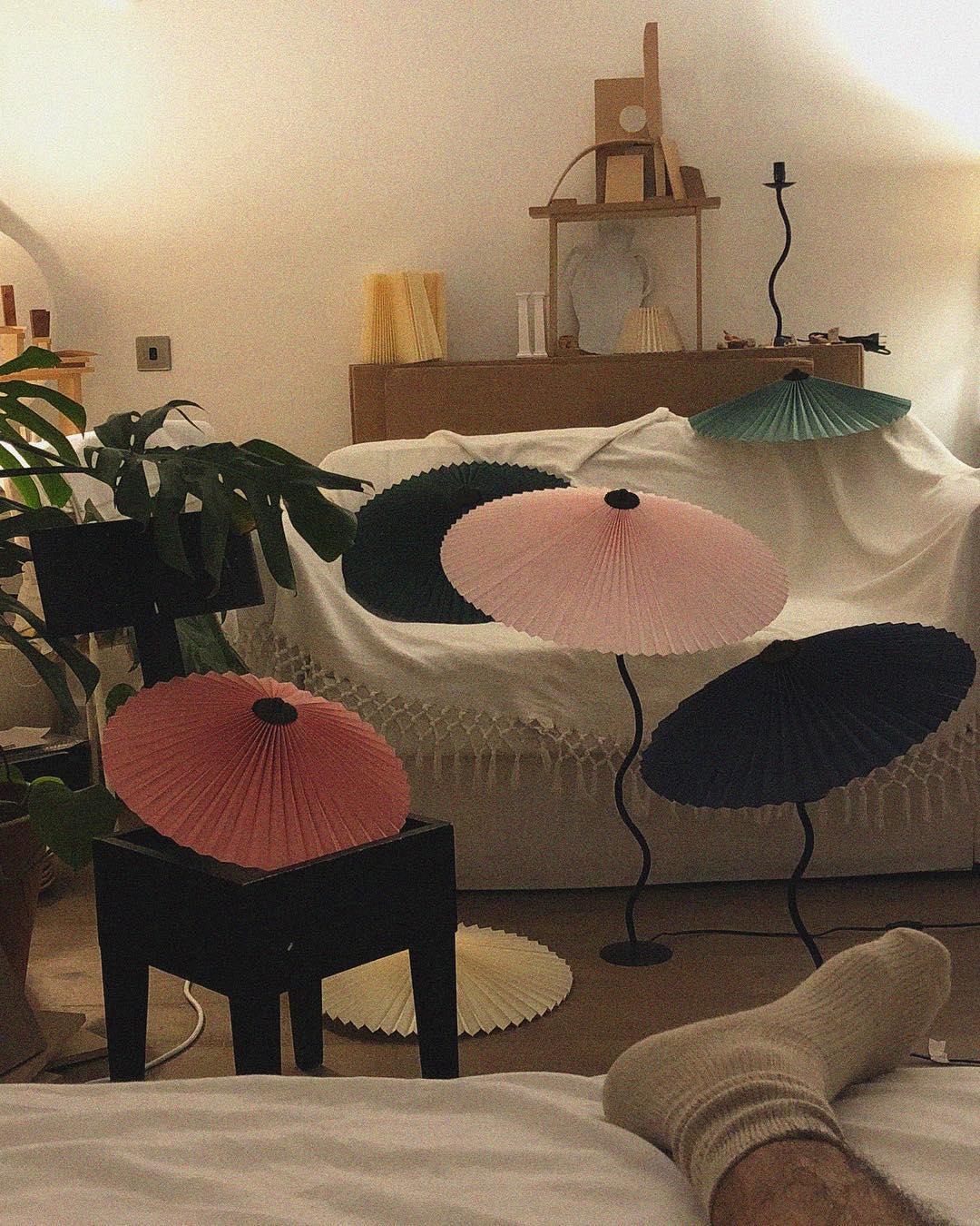 Lorav Wavy Table Lamp
