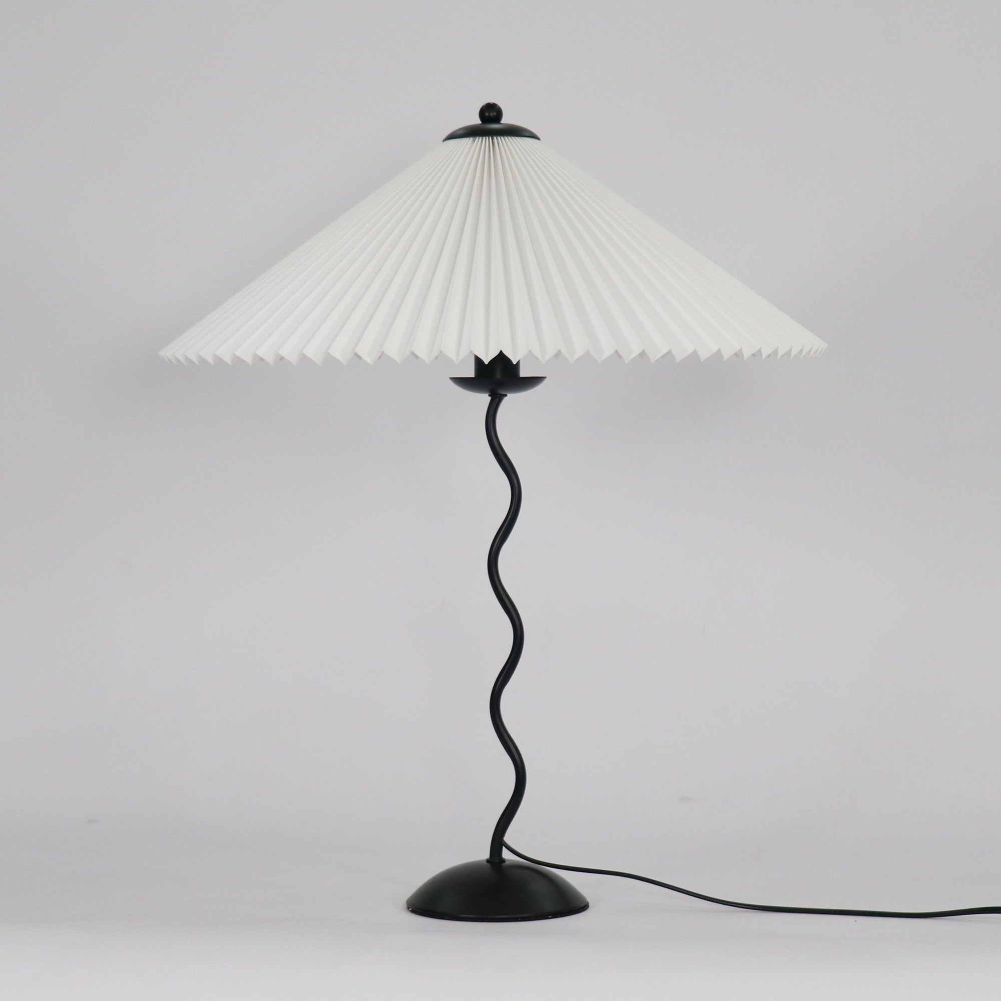 Lorav Wavy Table Lamp