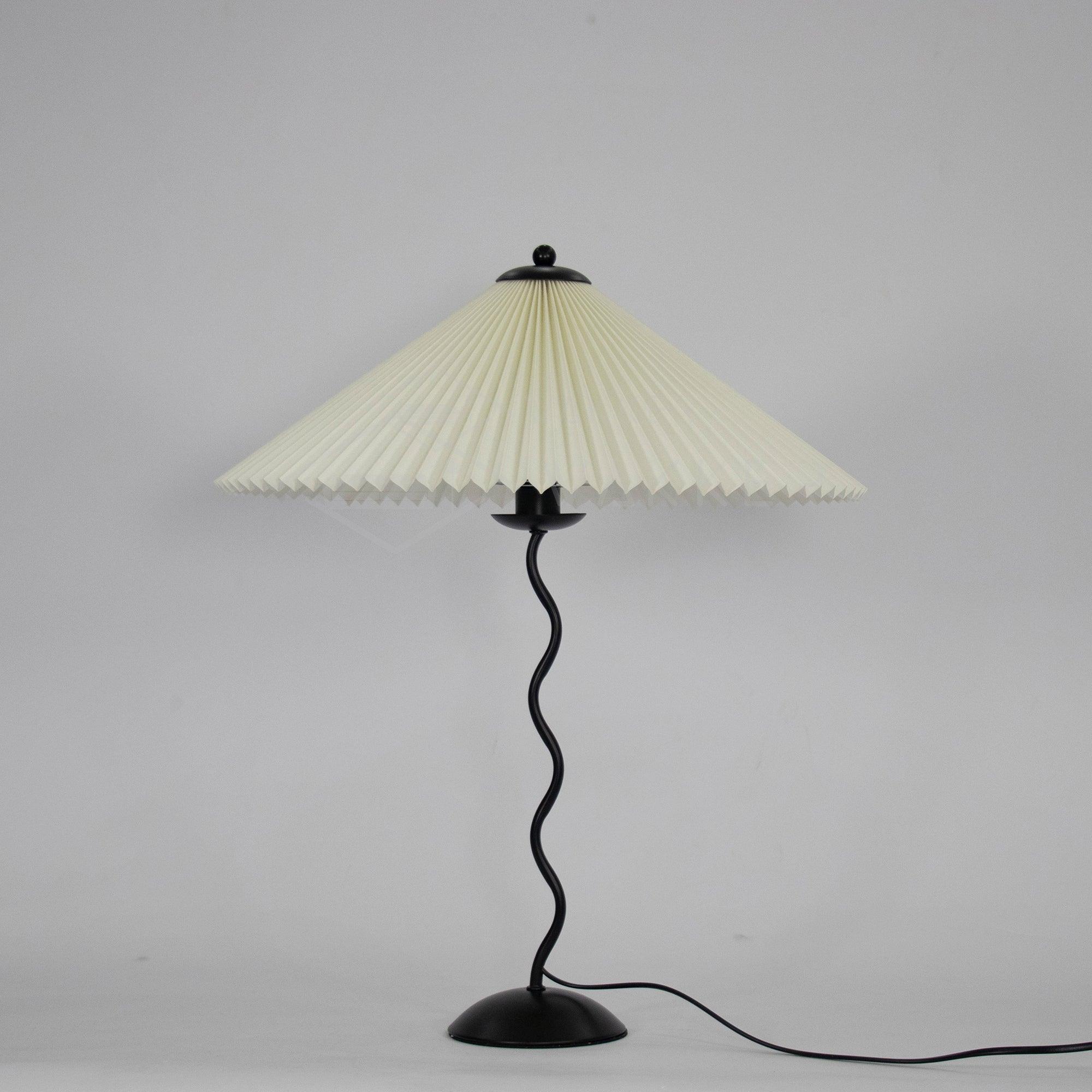 Lorav Wavy Table Lamp