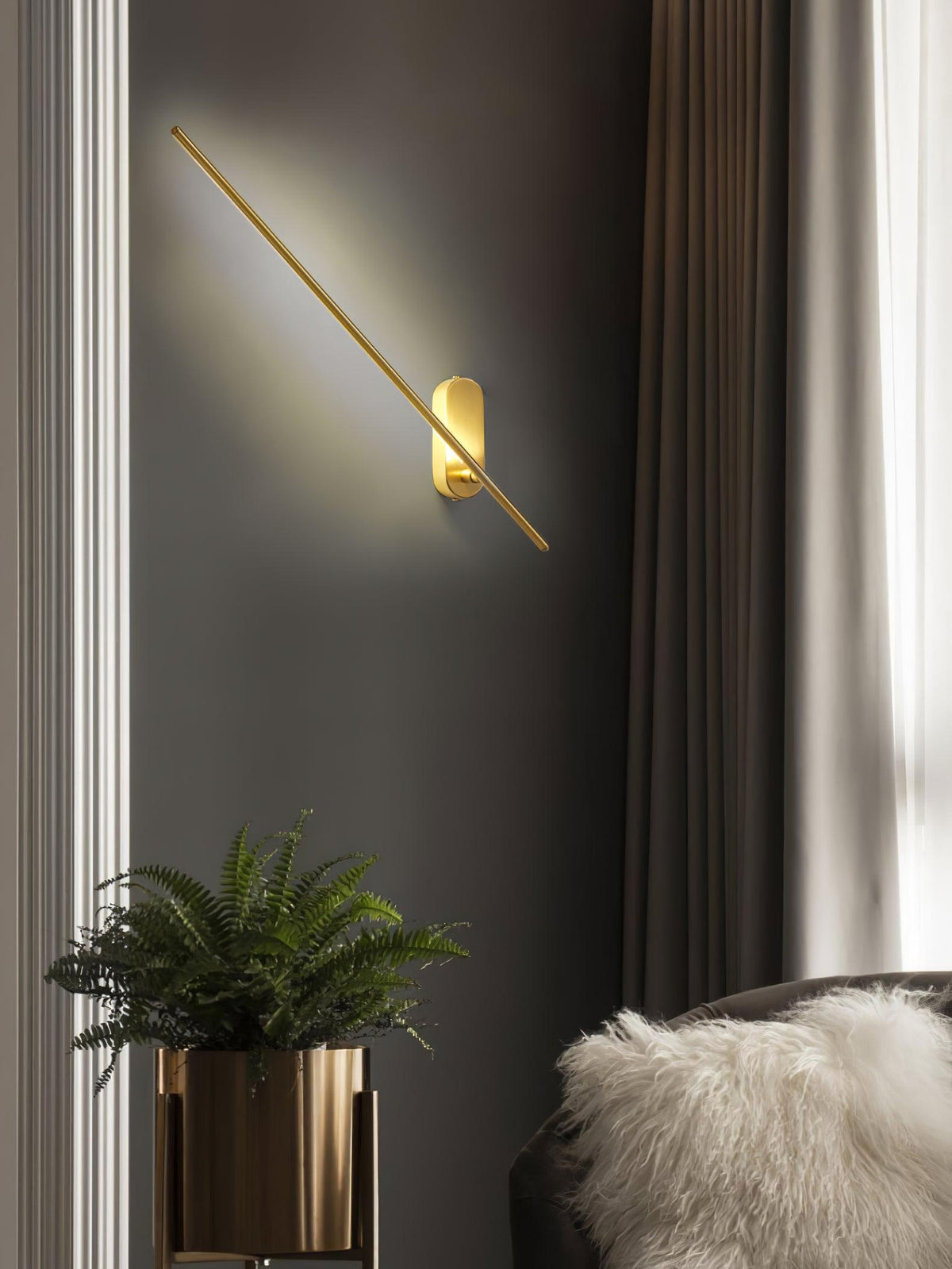 Ilei Linear Wall Light