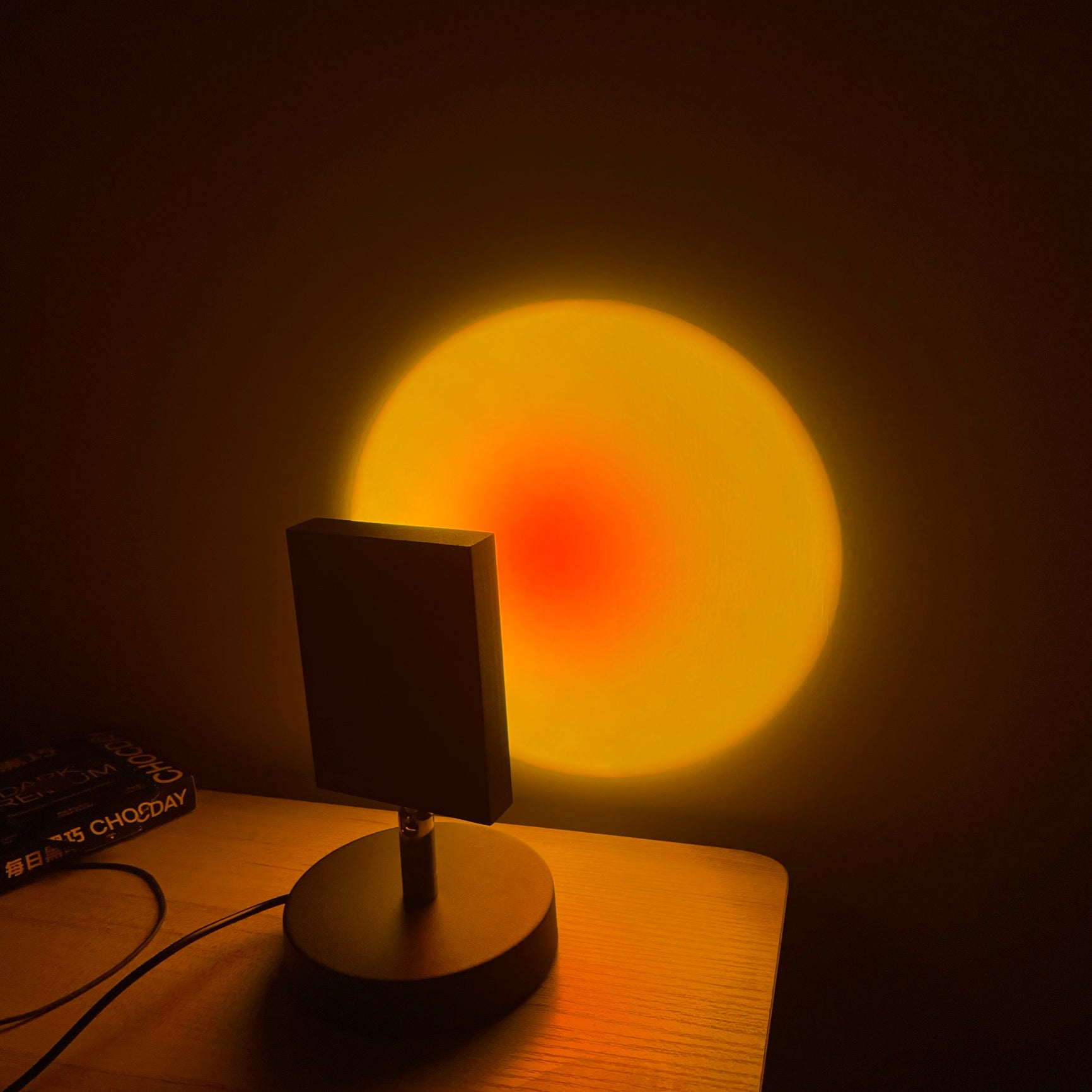 Alzelava Halo Table Lamp