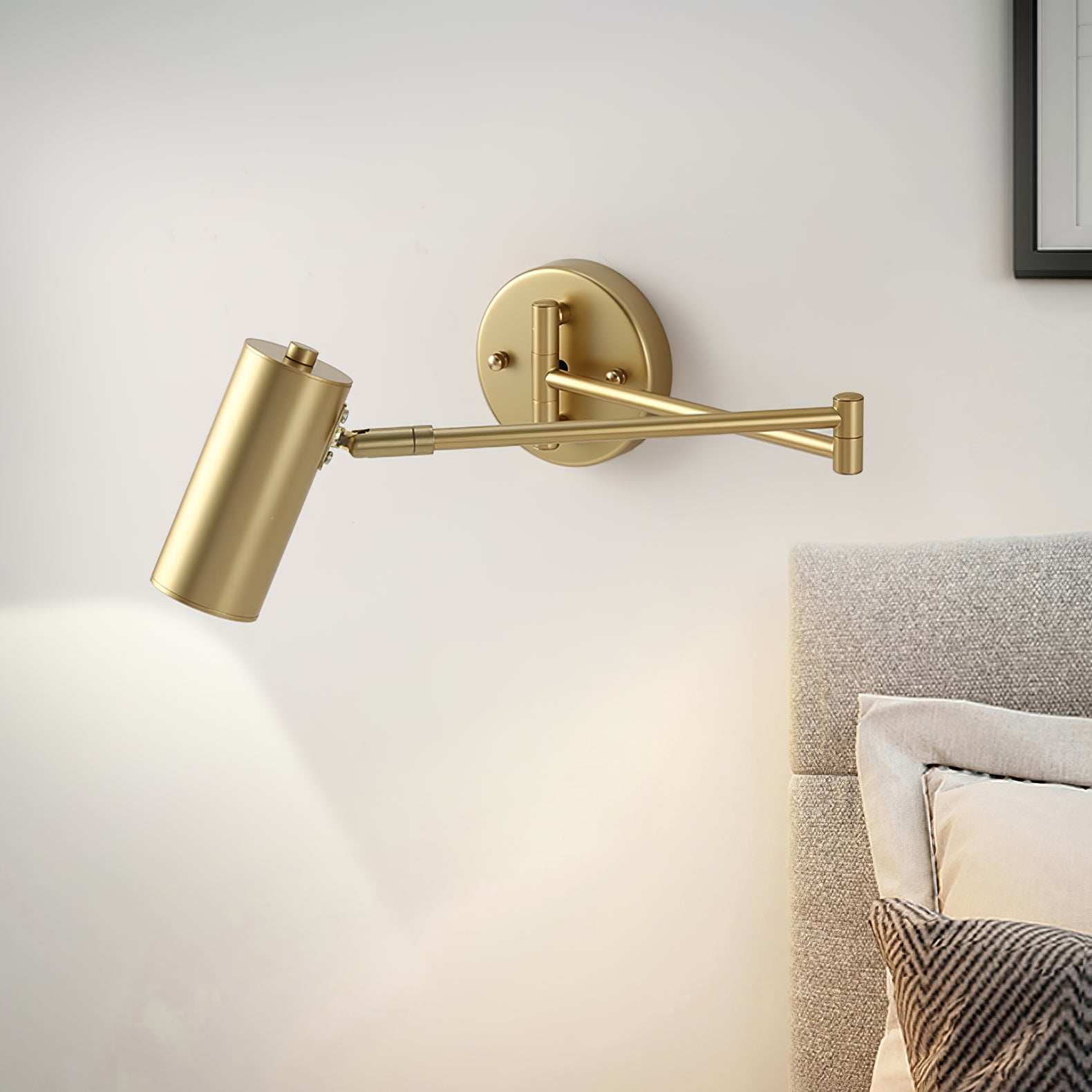 Arzanero Modern Wall Light