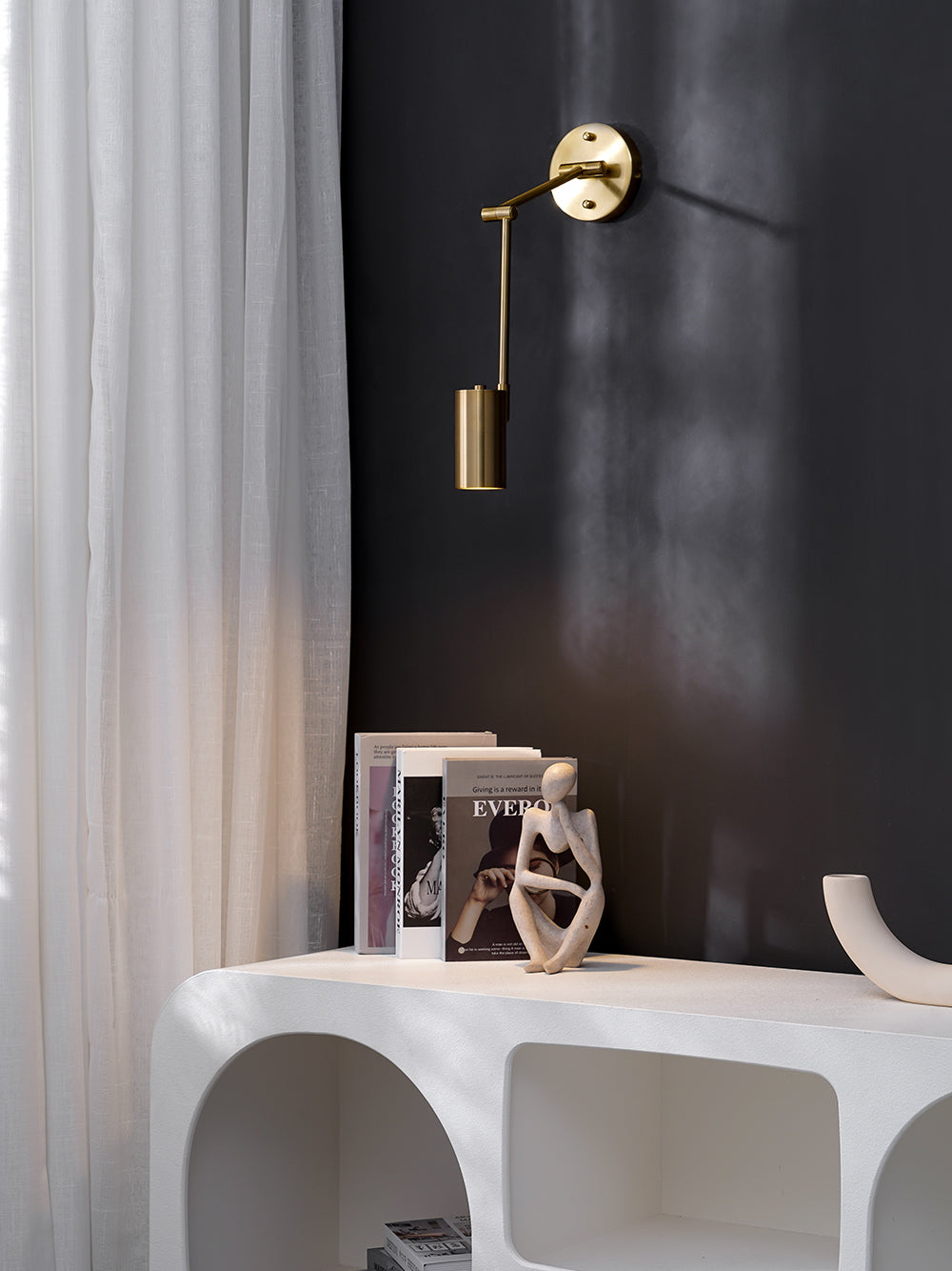 Arzanero Modern Wall Light