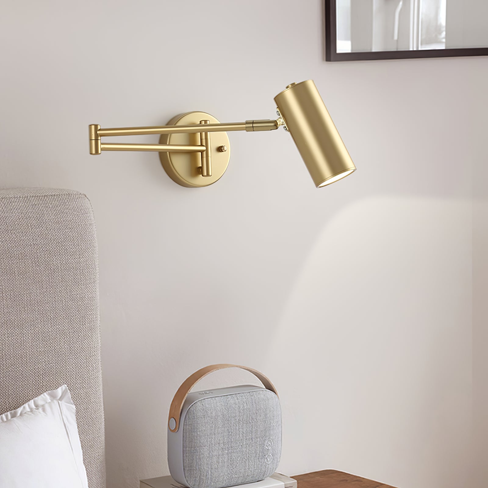 Arzanero Modern Wall Light