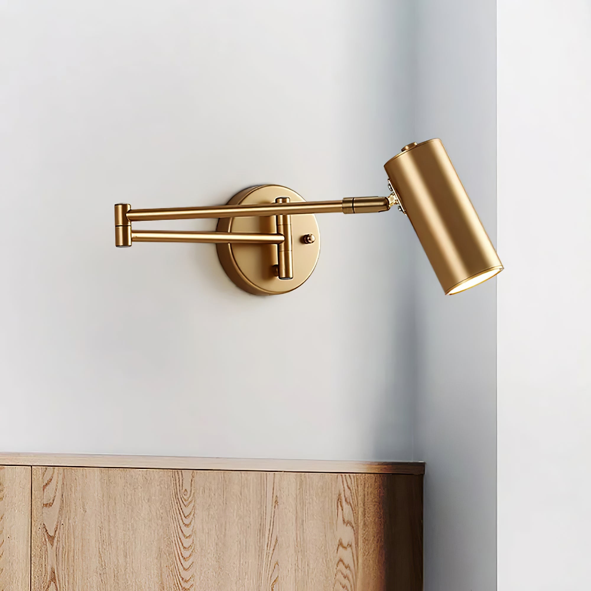 Arzanero Modern Wall Light