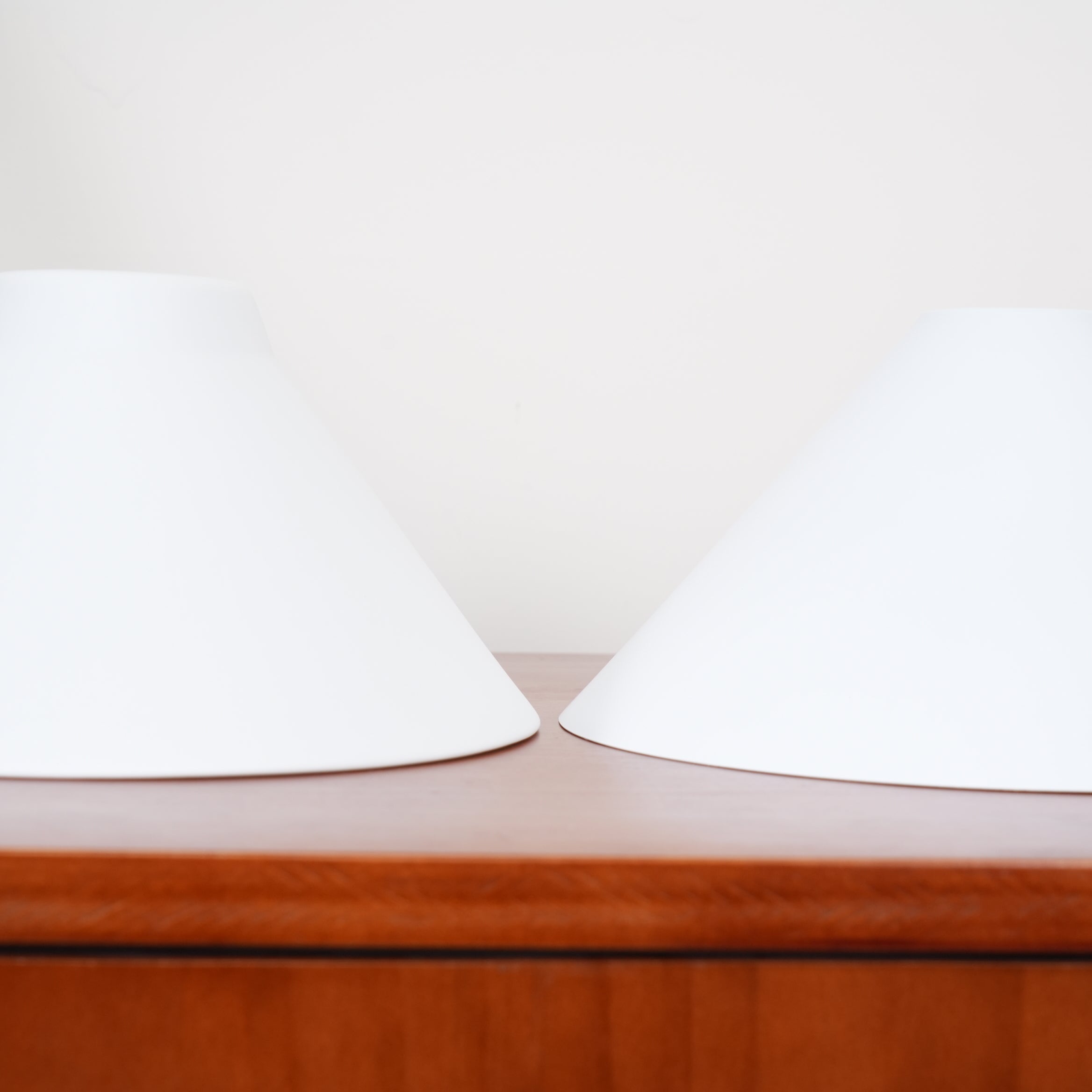 Alriza Linear Pendant Light