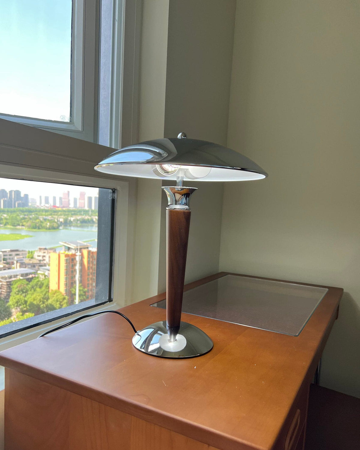 Mituro Classic Table Lamp