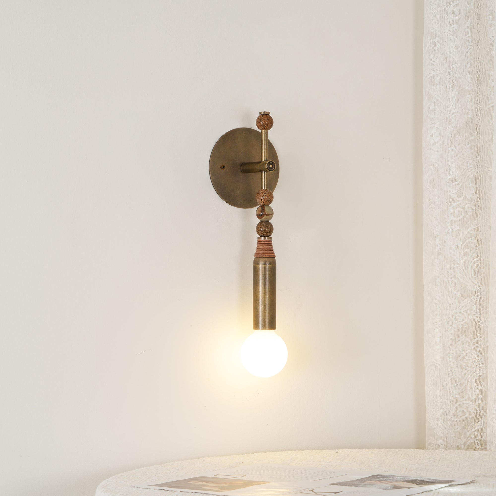 Bealyo Wall Light