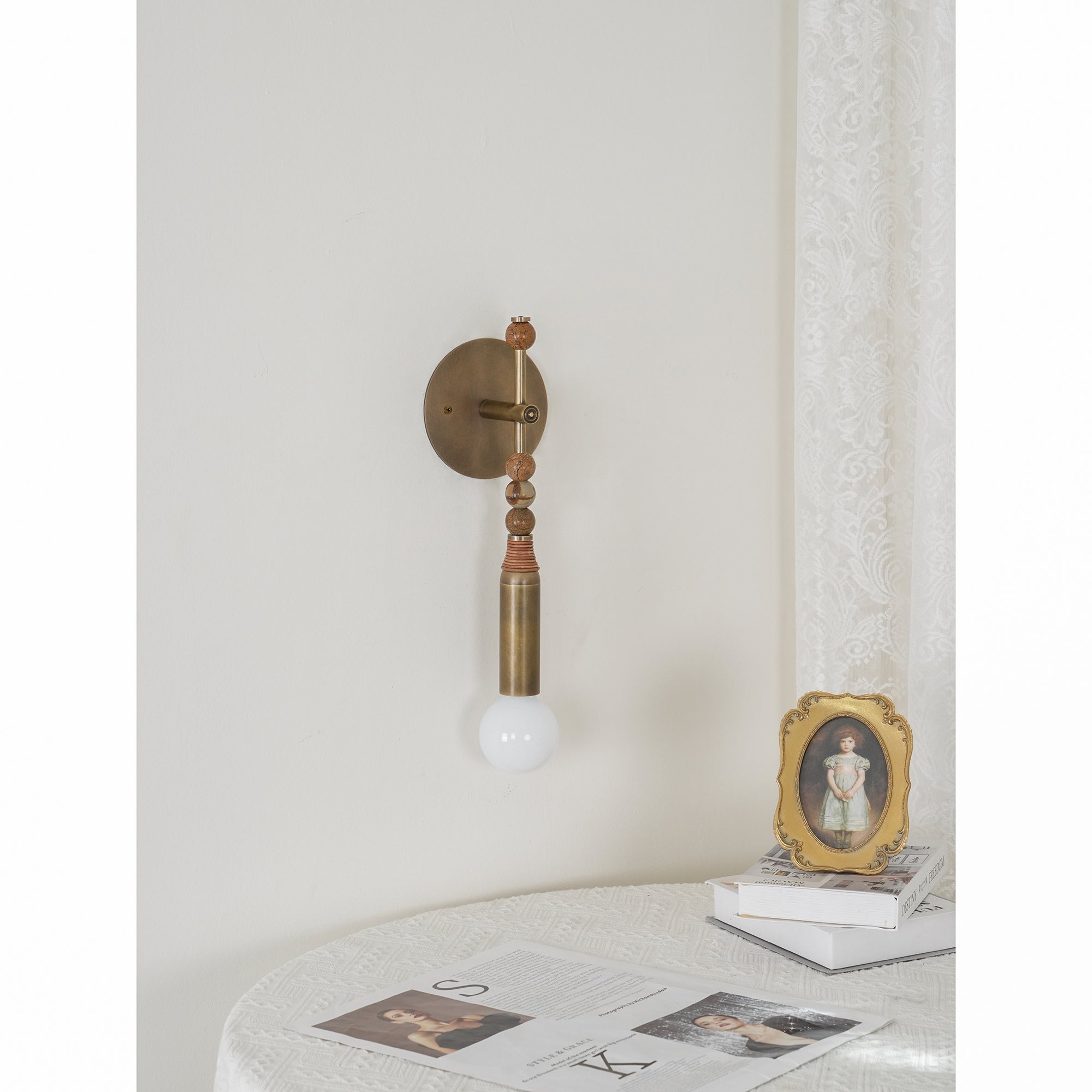 Bealyo Wall Light