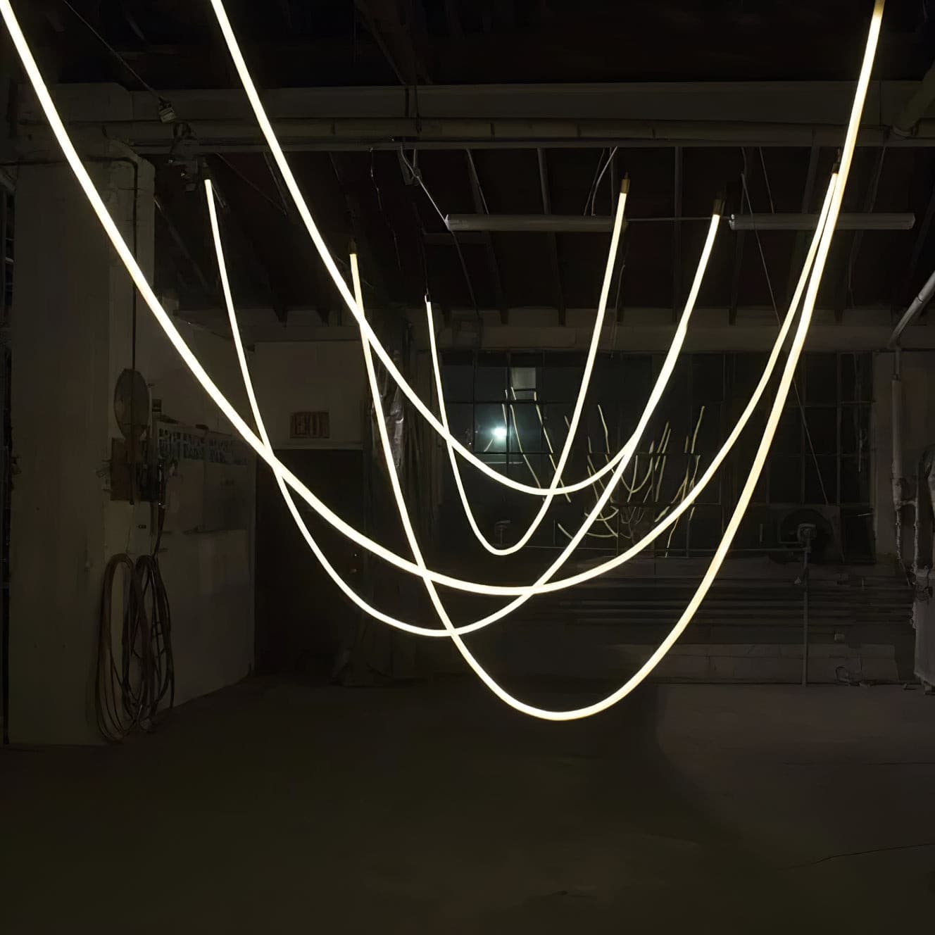 Okanira Flexible Pendant Light