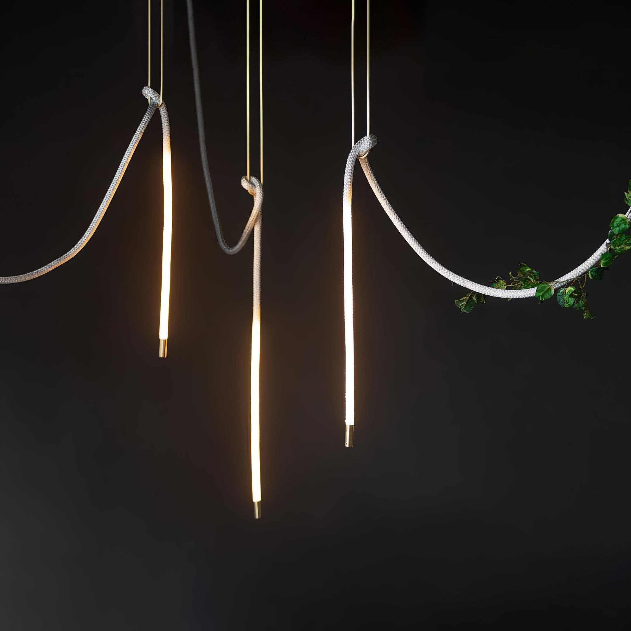 Okanira Flexible Pendant Light
