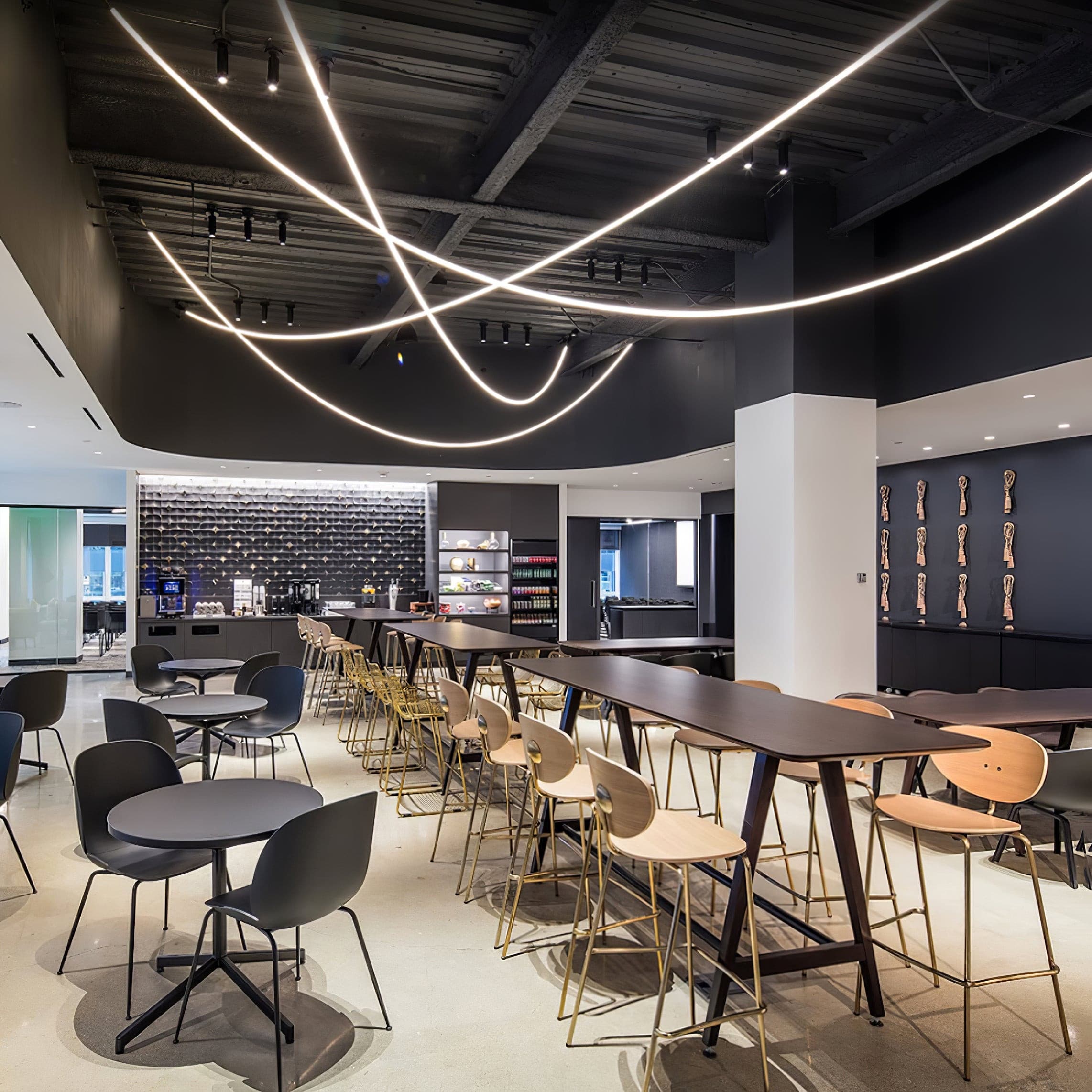 Okanira Flexible Pendant Light
