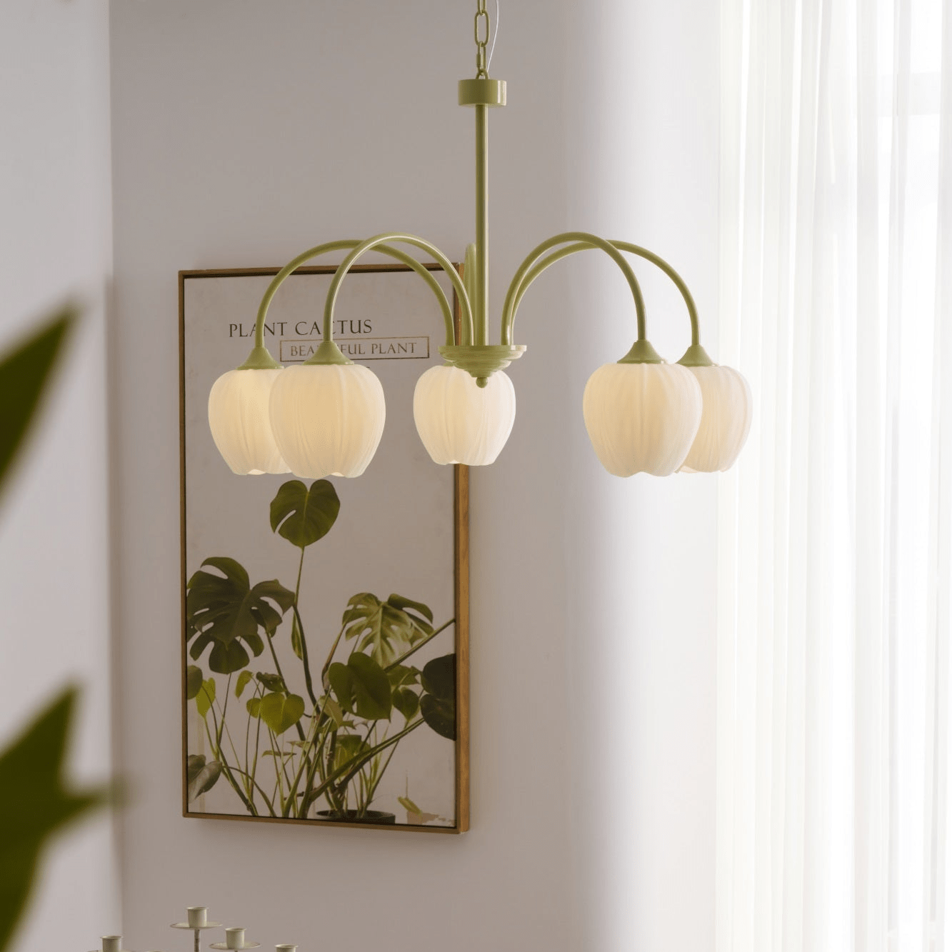 Alevovaor Tulip Chandelier