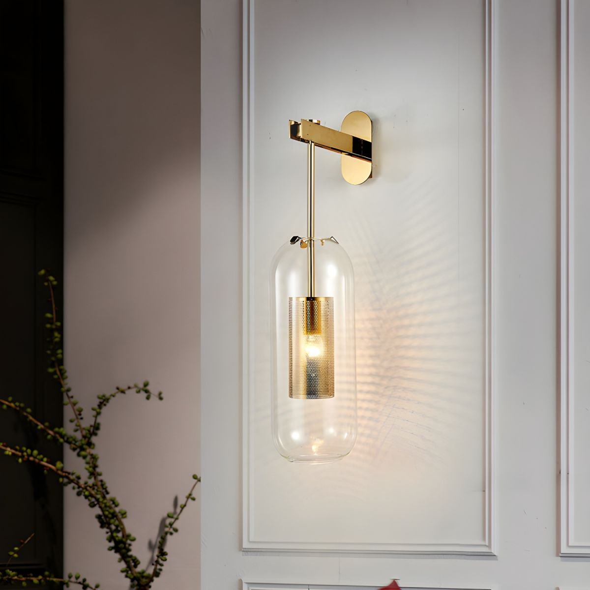 Nalanora Globe Wall Light