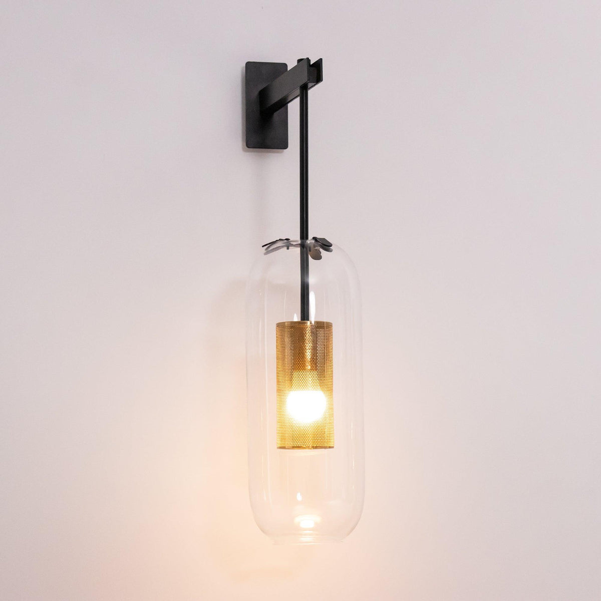 Nalanora Globe Wall Light