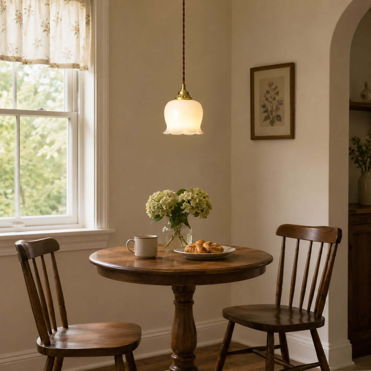 Bavelian Flower Pendant Light