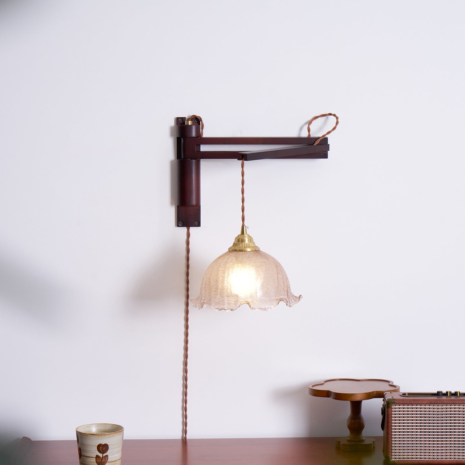 Hadi Wall Light