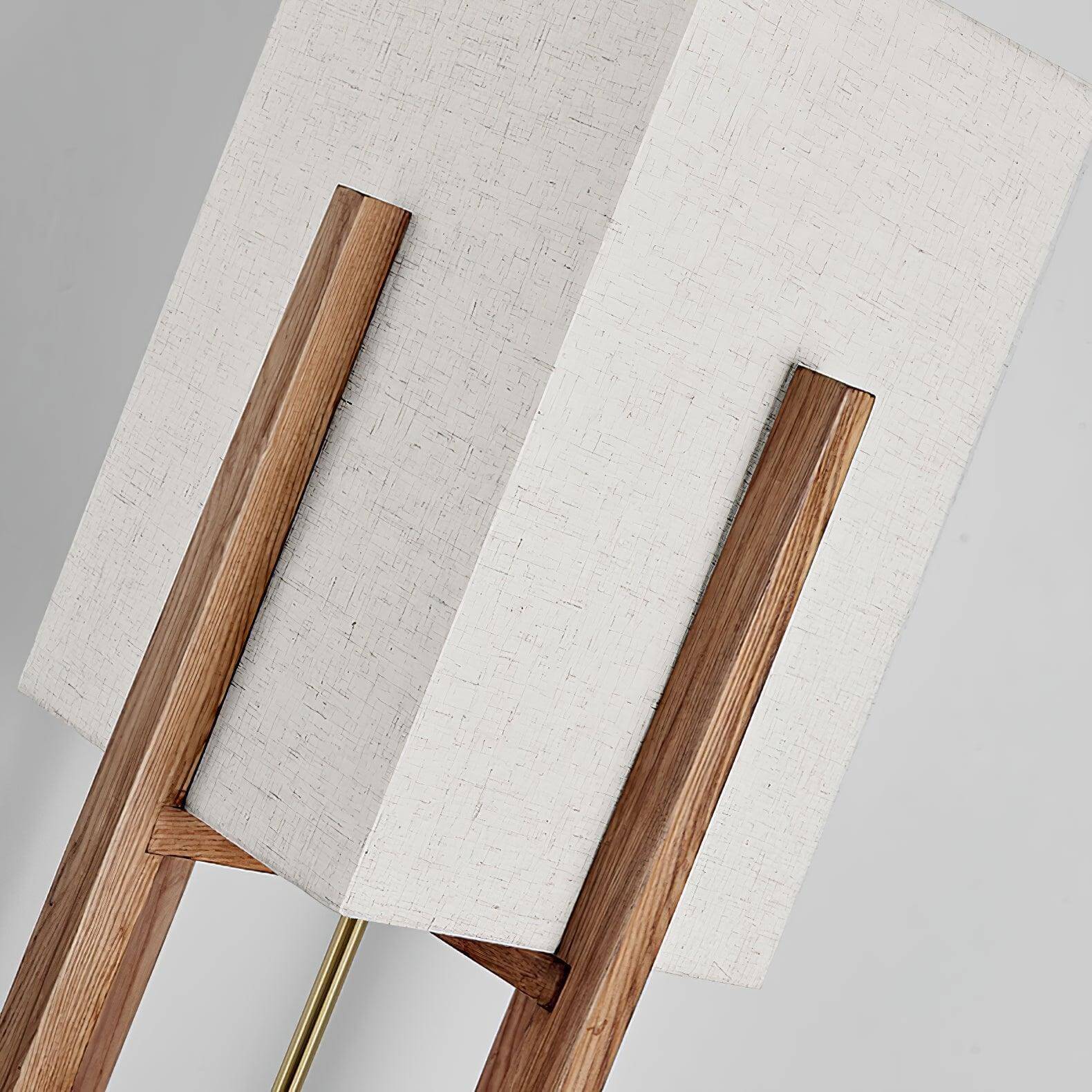 Kirinela Floor Lamp