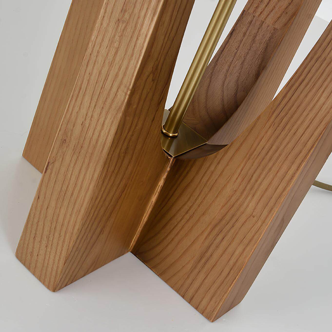 Kirinela Floor Lamp