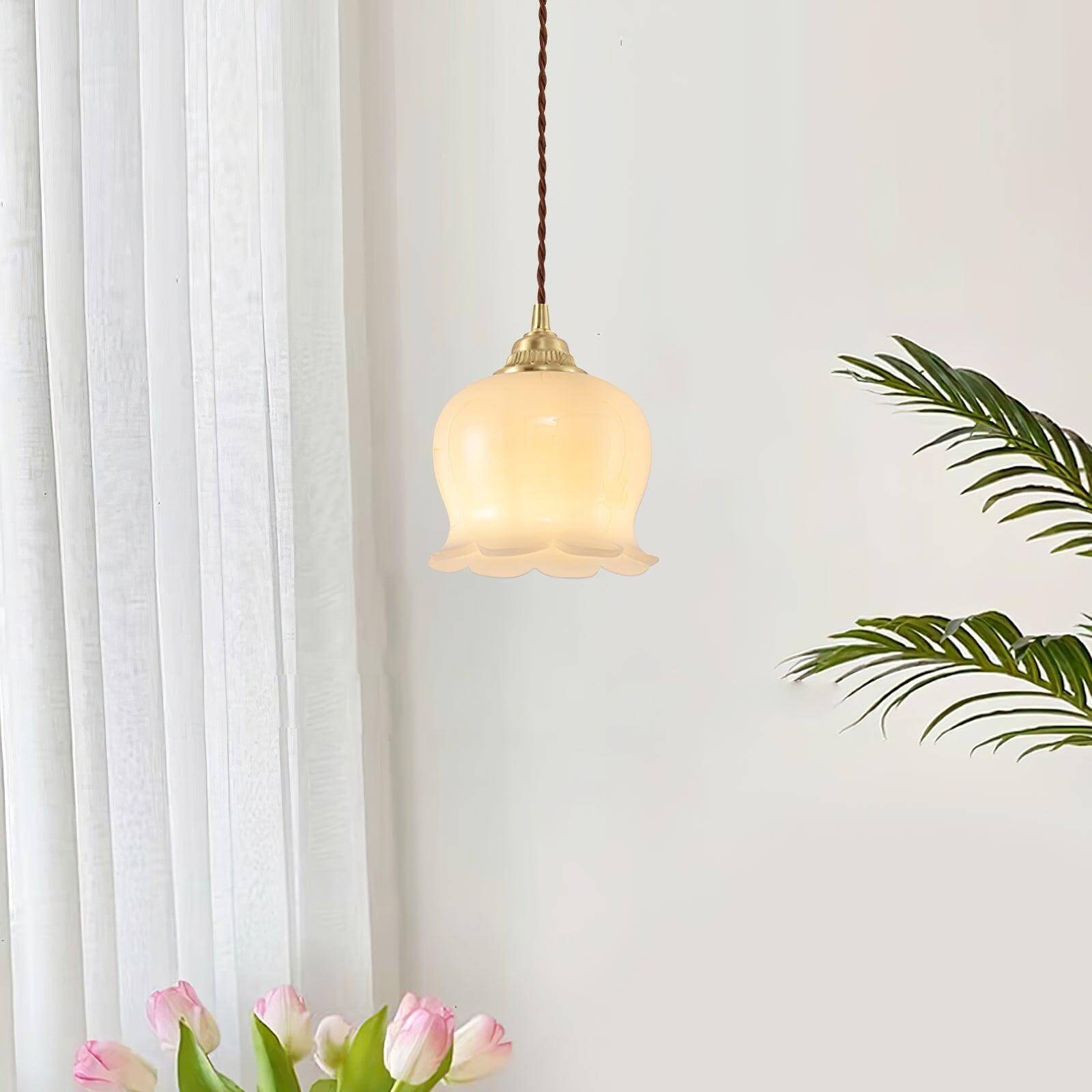 Bavelian Flower Pendant Light