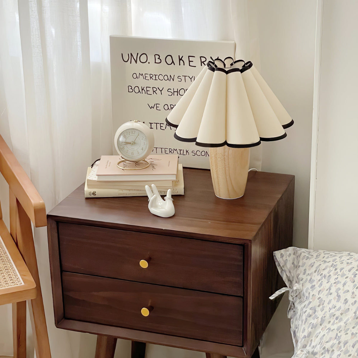 Padu Pleated Table Lamp