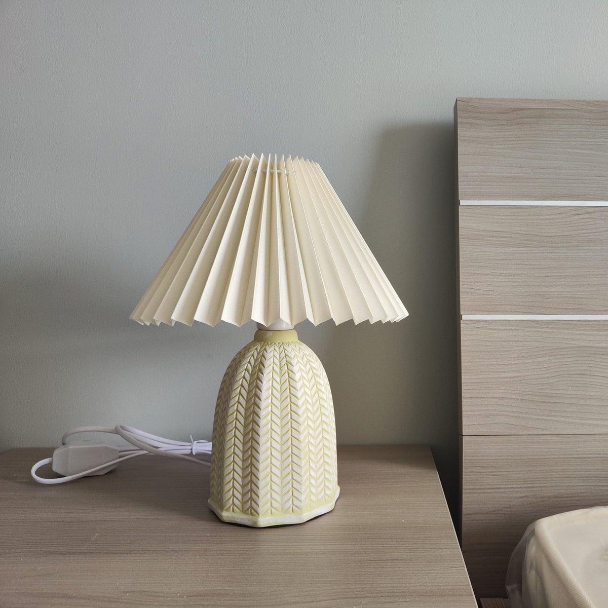 Vintage Pleated Table Lamp – detail 21