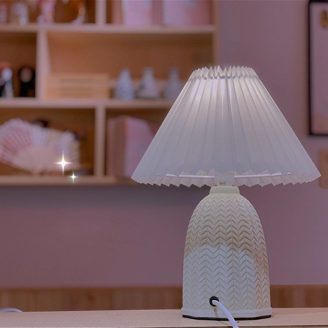 Vintage Pleated Table Lamp – detail 31