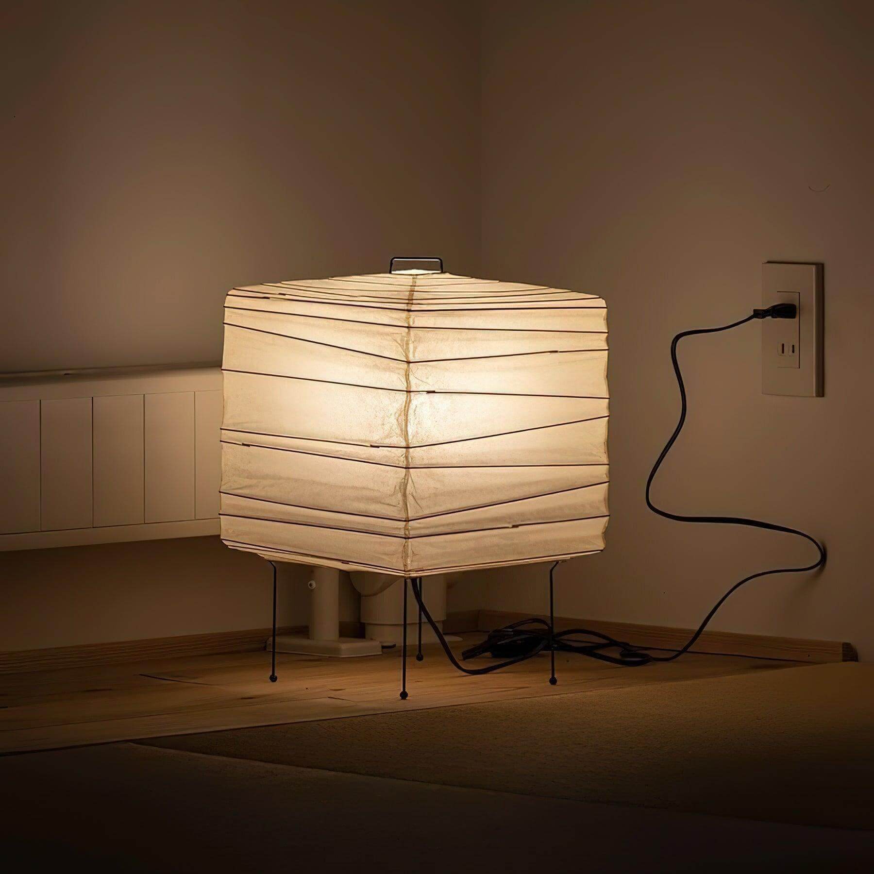 Guve Table Lamp