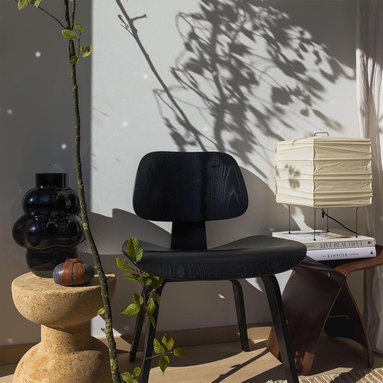 Guve Table Lamp