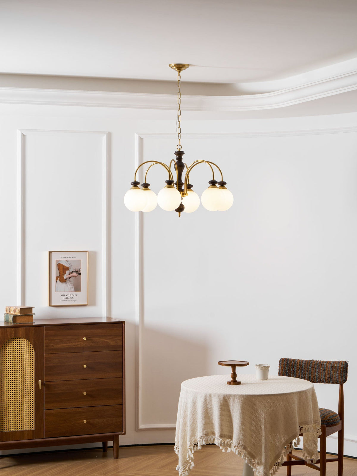 Etonel Classic Chandelier