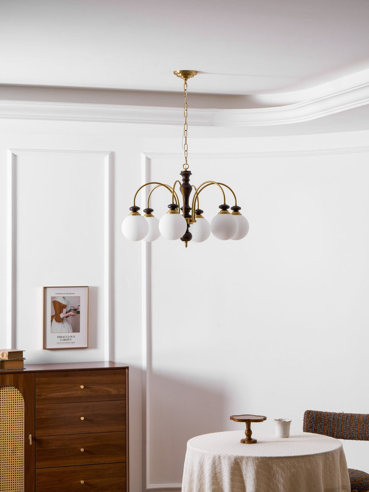 Etonel Classic Chandelier
