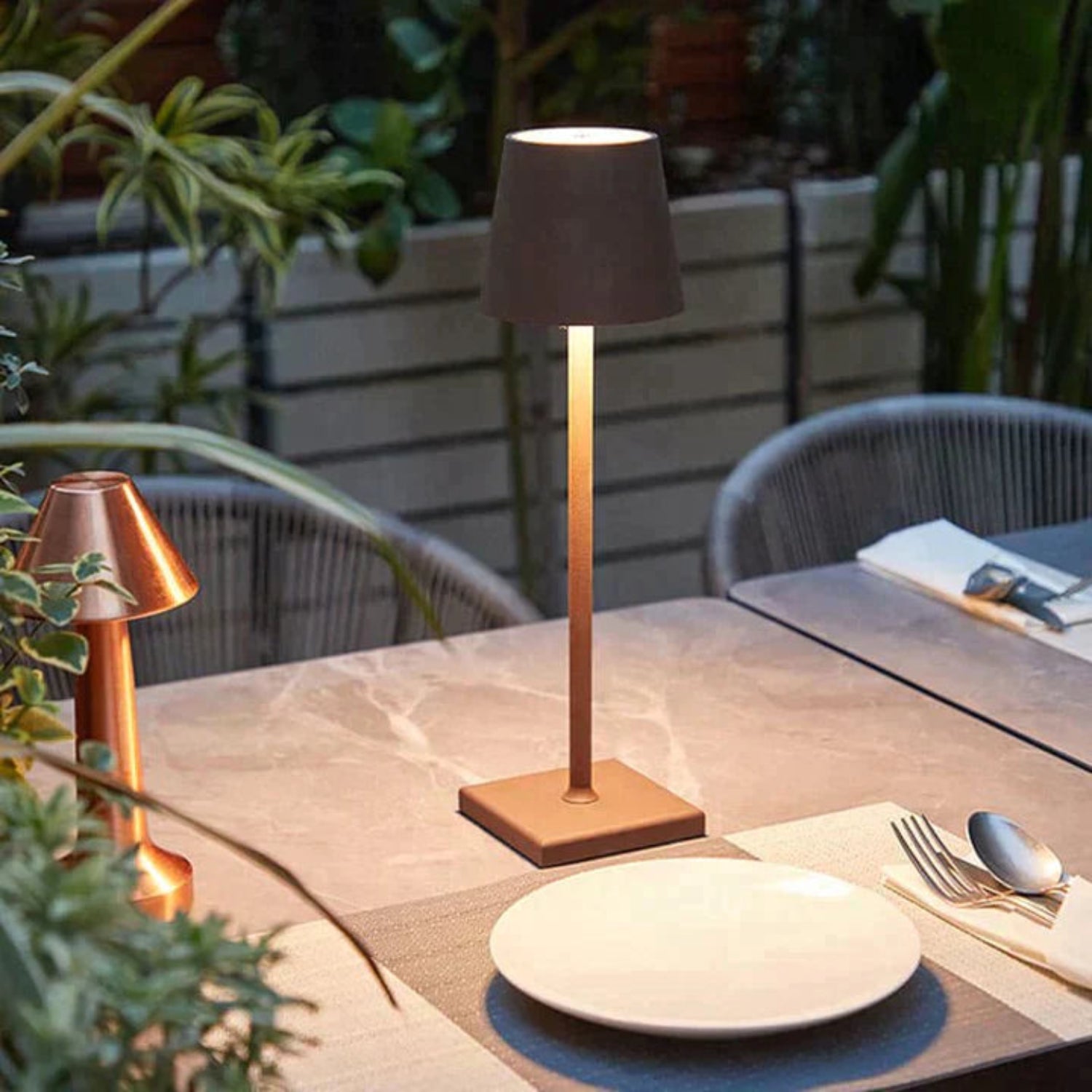 Colean Table Lamp