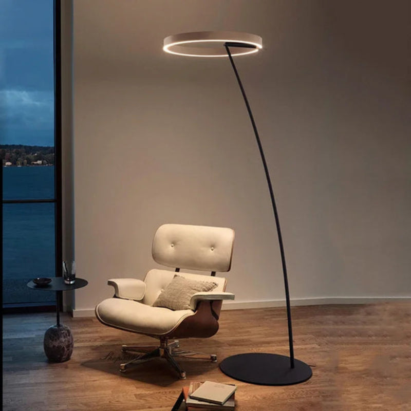 Vasvy Floor Lamp