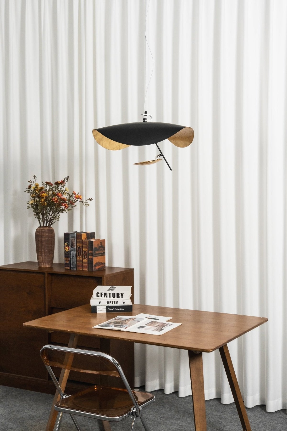 Lokir Sculptural Pendant Light