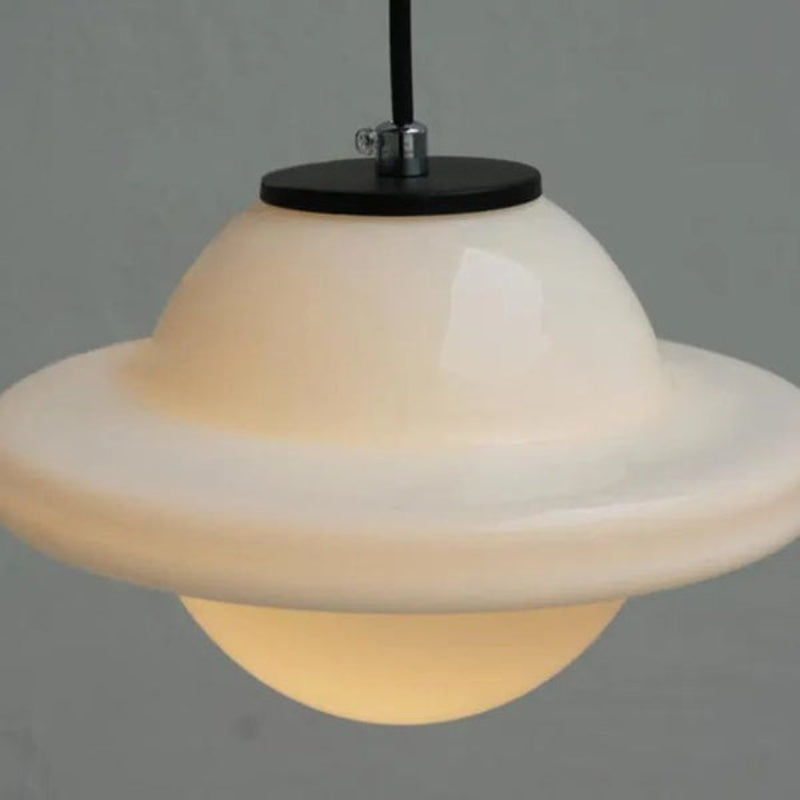 Rouv Pendant Light