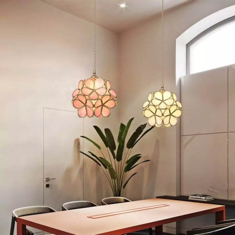 Rovela Flower Pendant Light