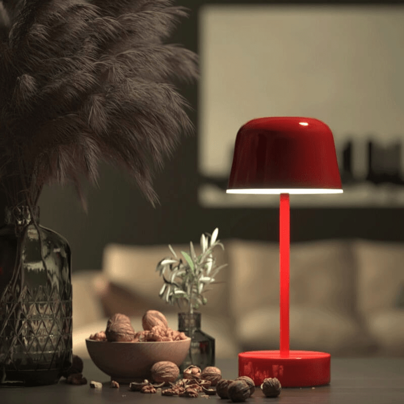 Lutsy Table Lamp