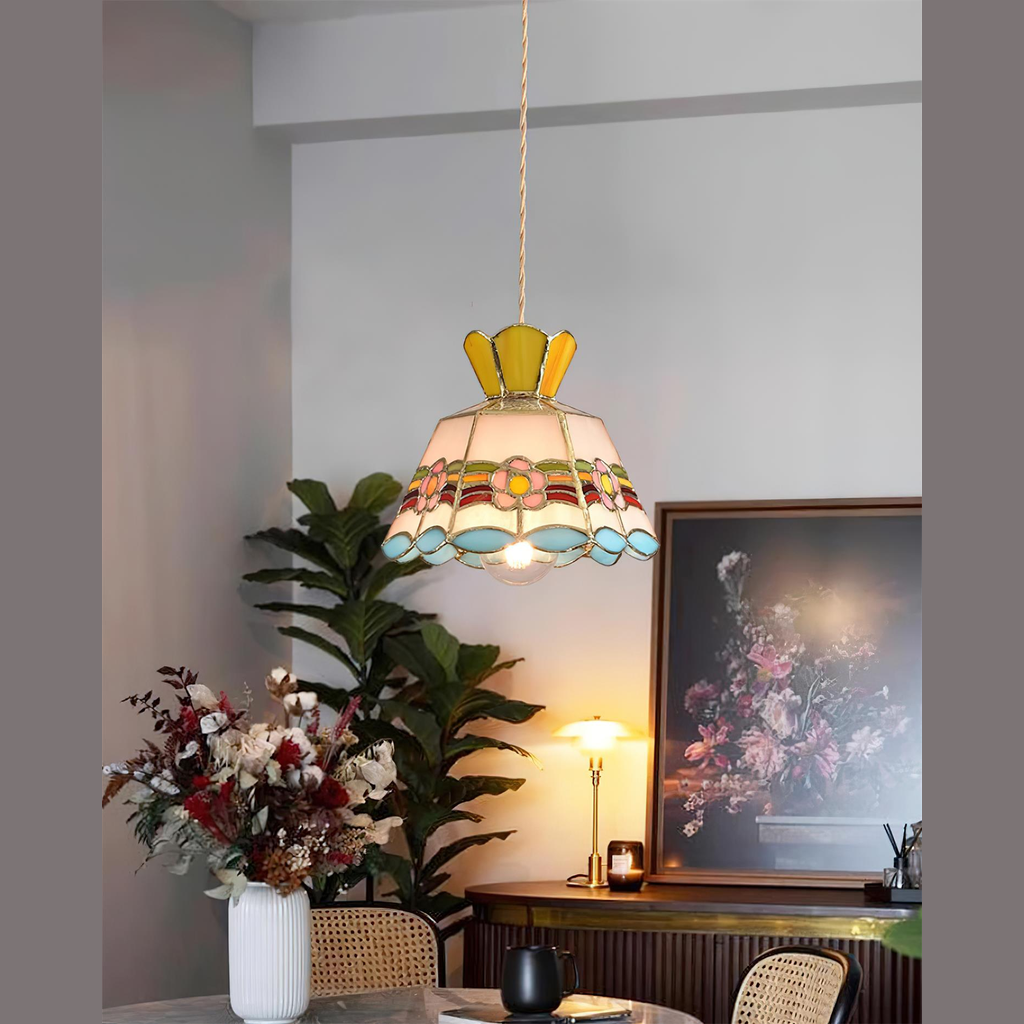 Deliressa Tiffany Pendant Light