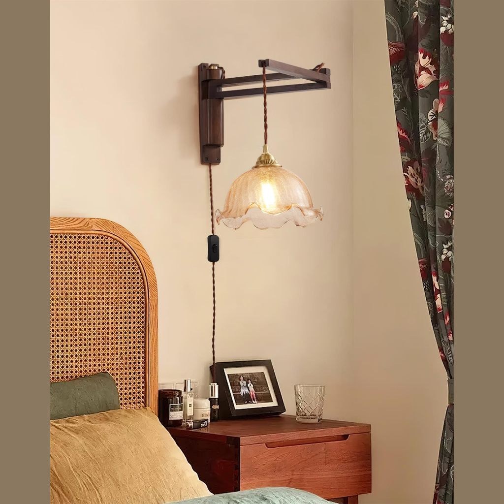 Hadi Wall Light