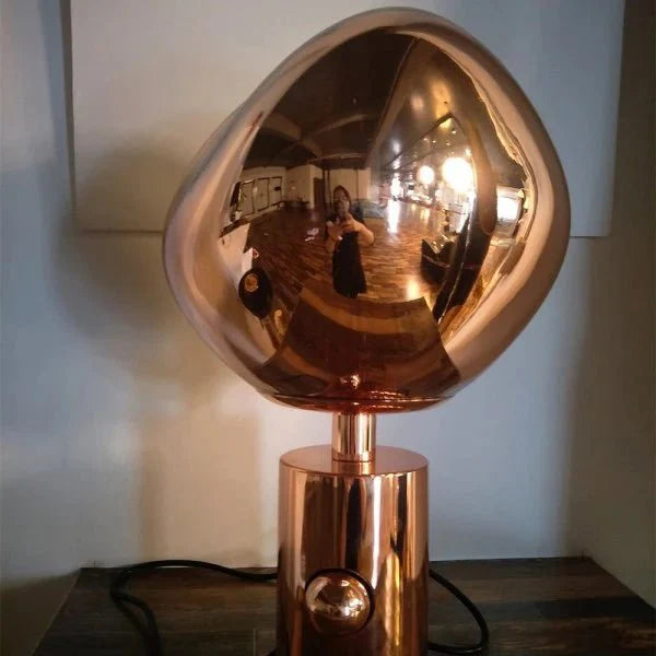 Lolovan Table Lamp