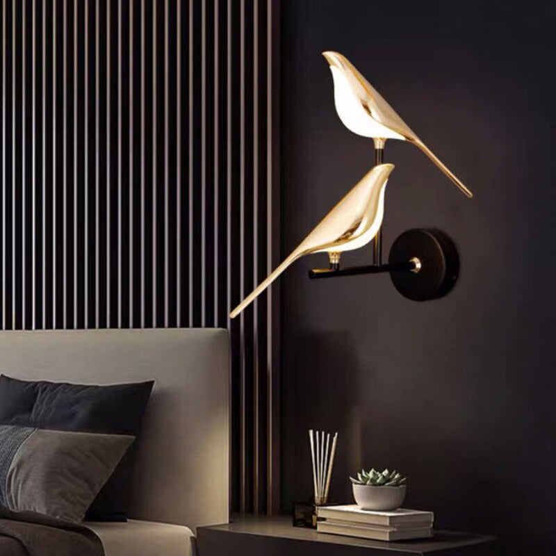 Scullun Bird Wall Light