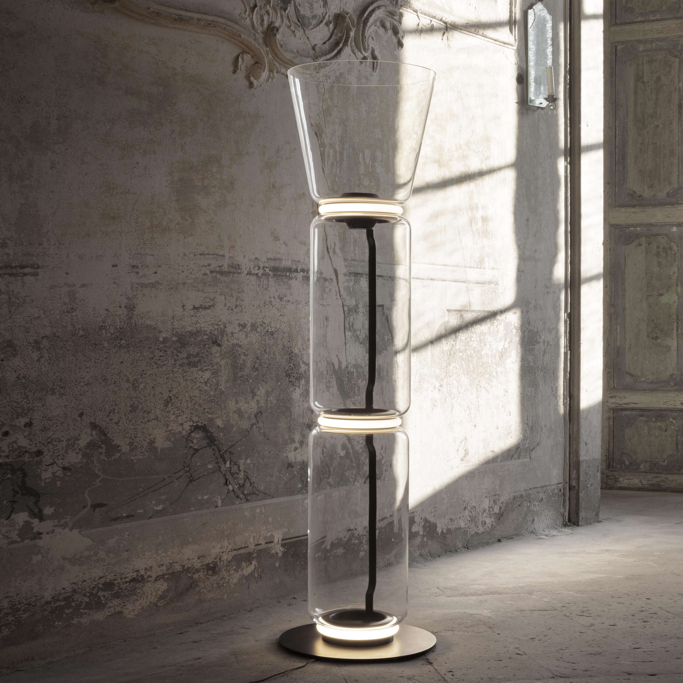Teliyyzo Floor Lamp