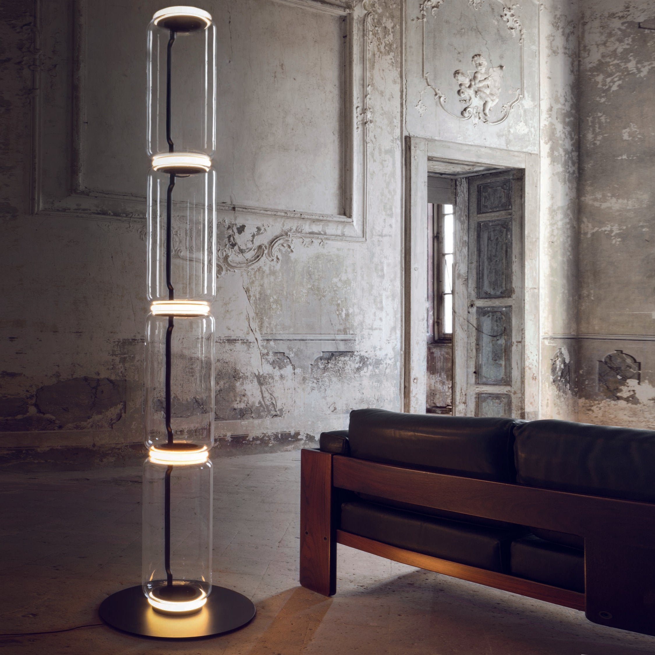 Teliyyzo Floor Lamp