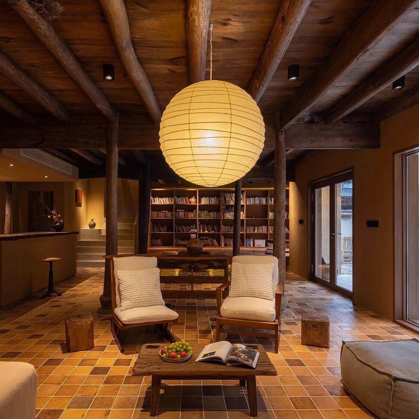 Avelero Lantern Pendant Light