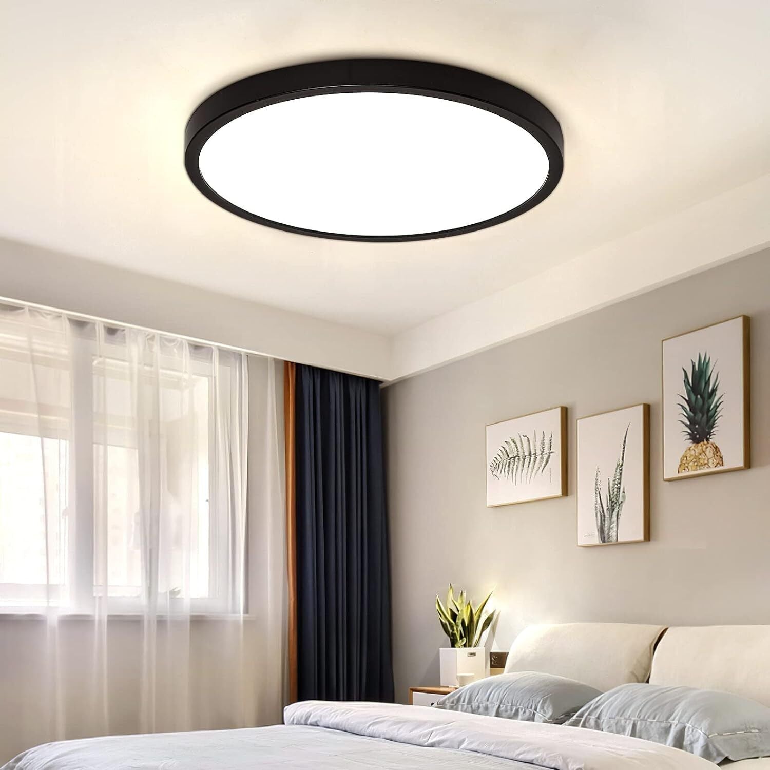 Pilon Ceiling Light