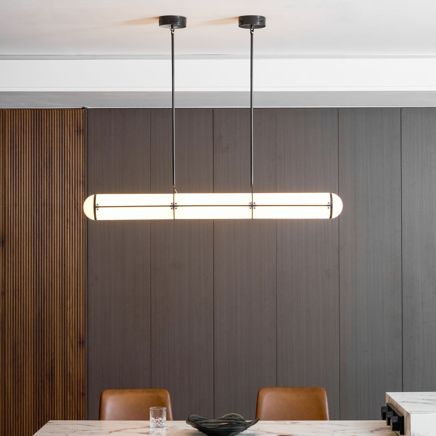 Avolezo Linear Pendant Light