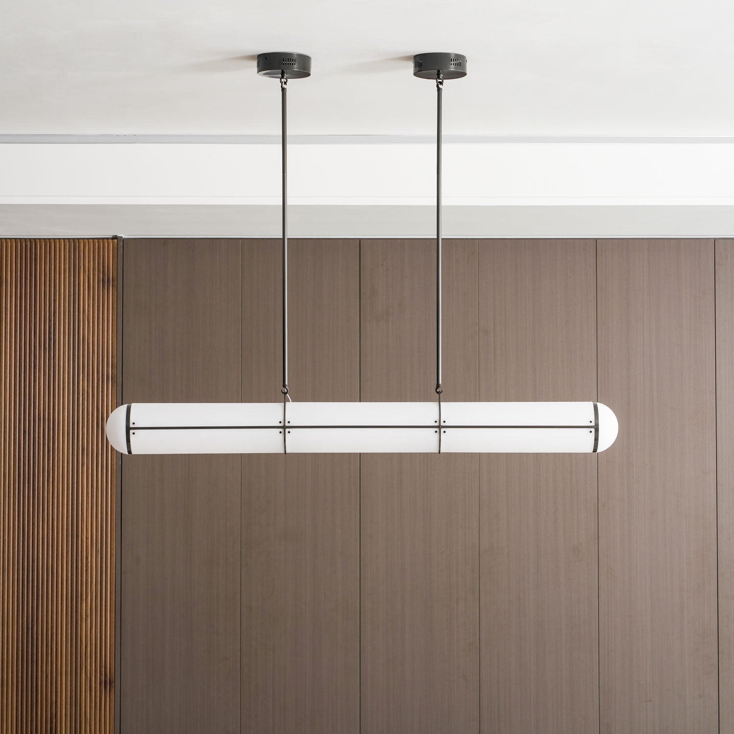 Avolezo Linear Pendant Light