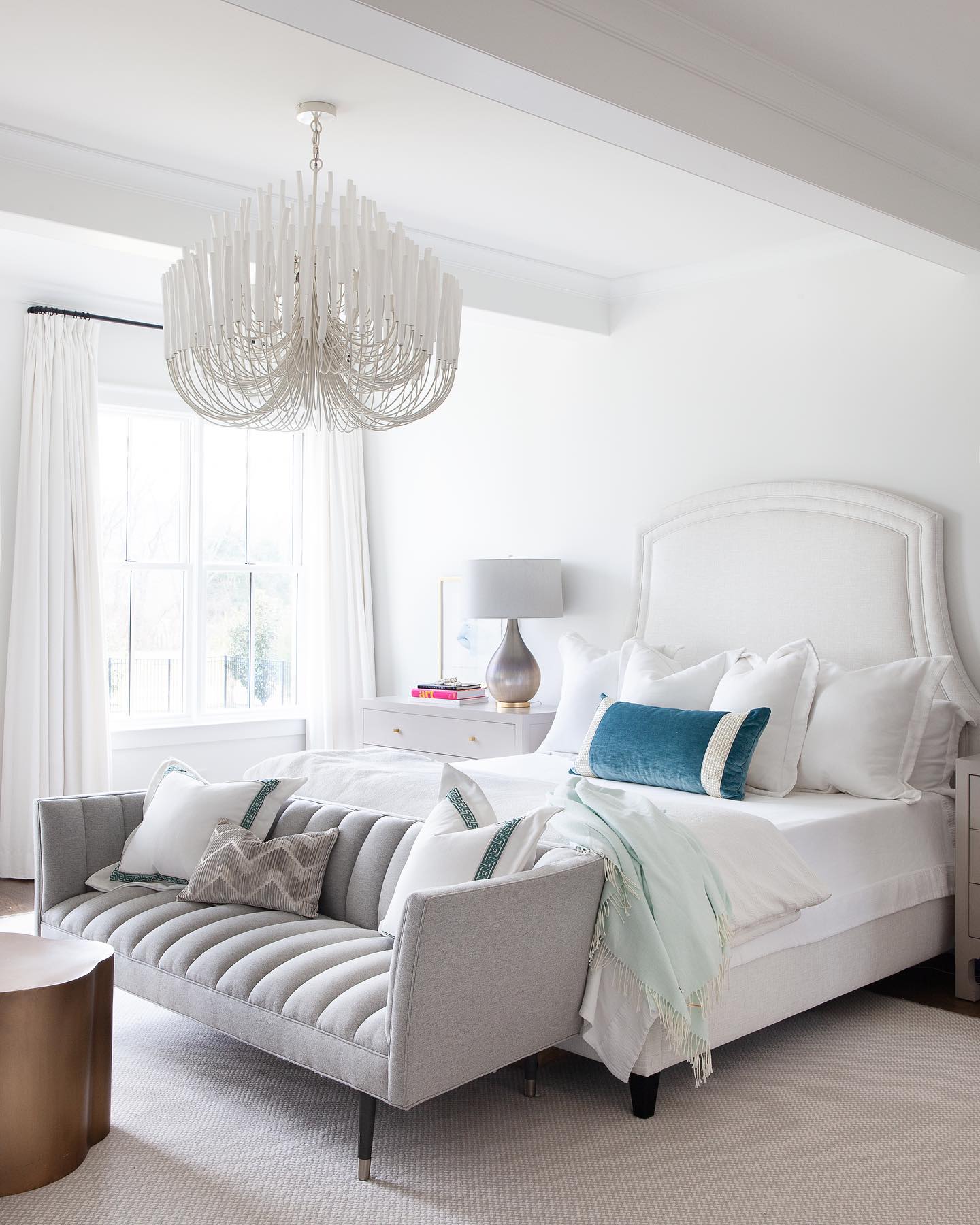 Alvino Round Chandelier