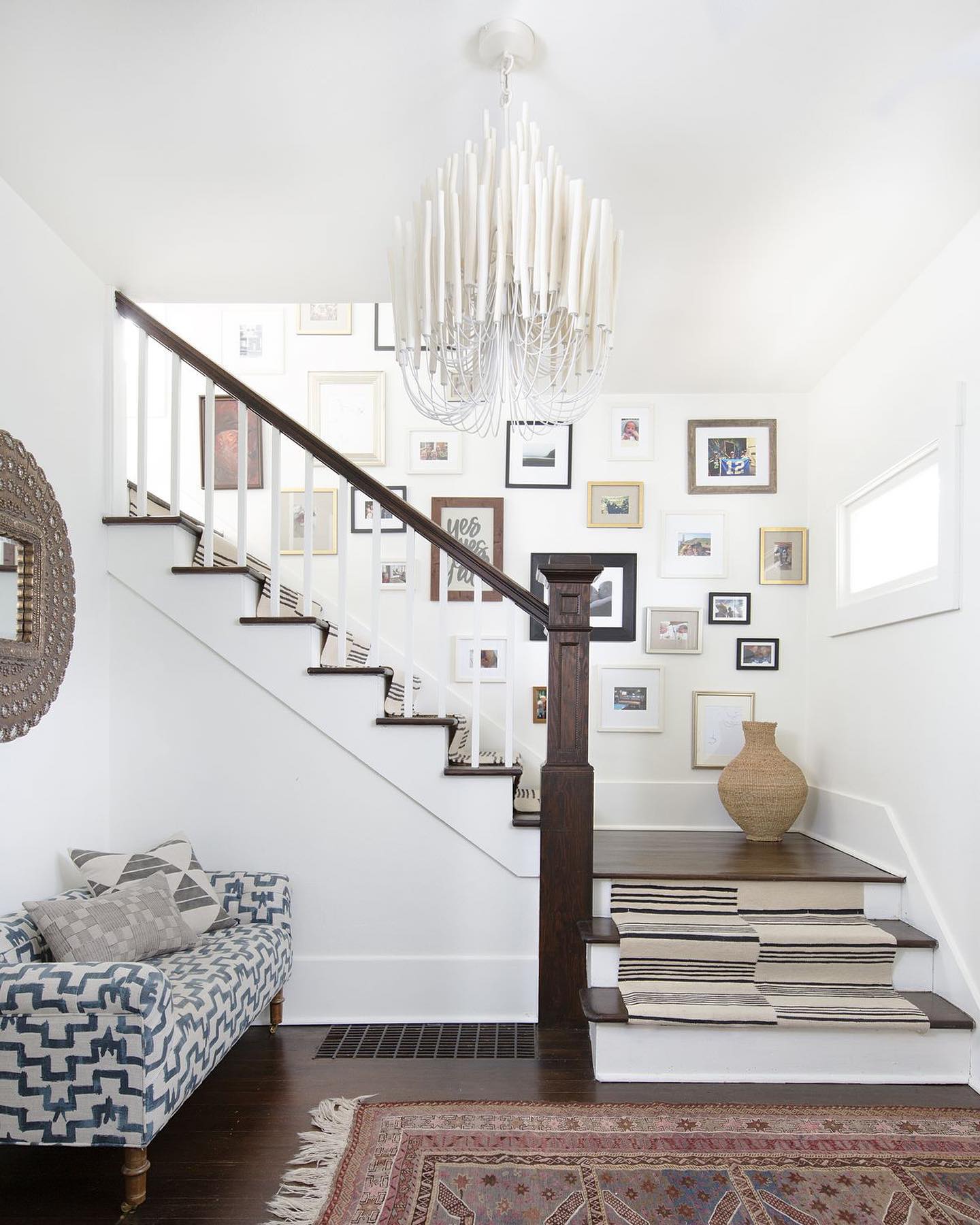 Alvino Round Chandelier