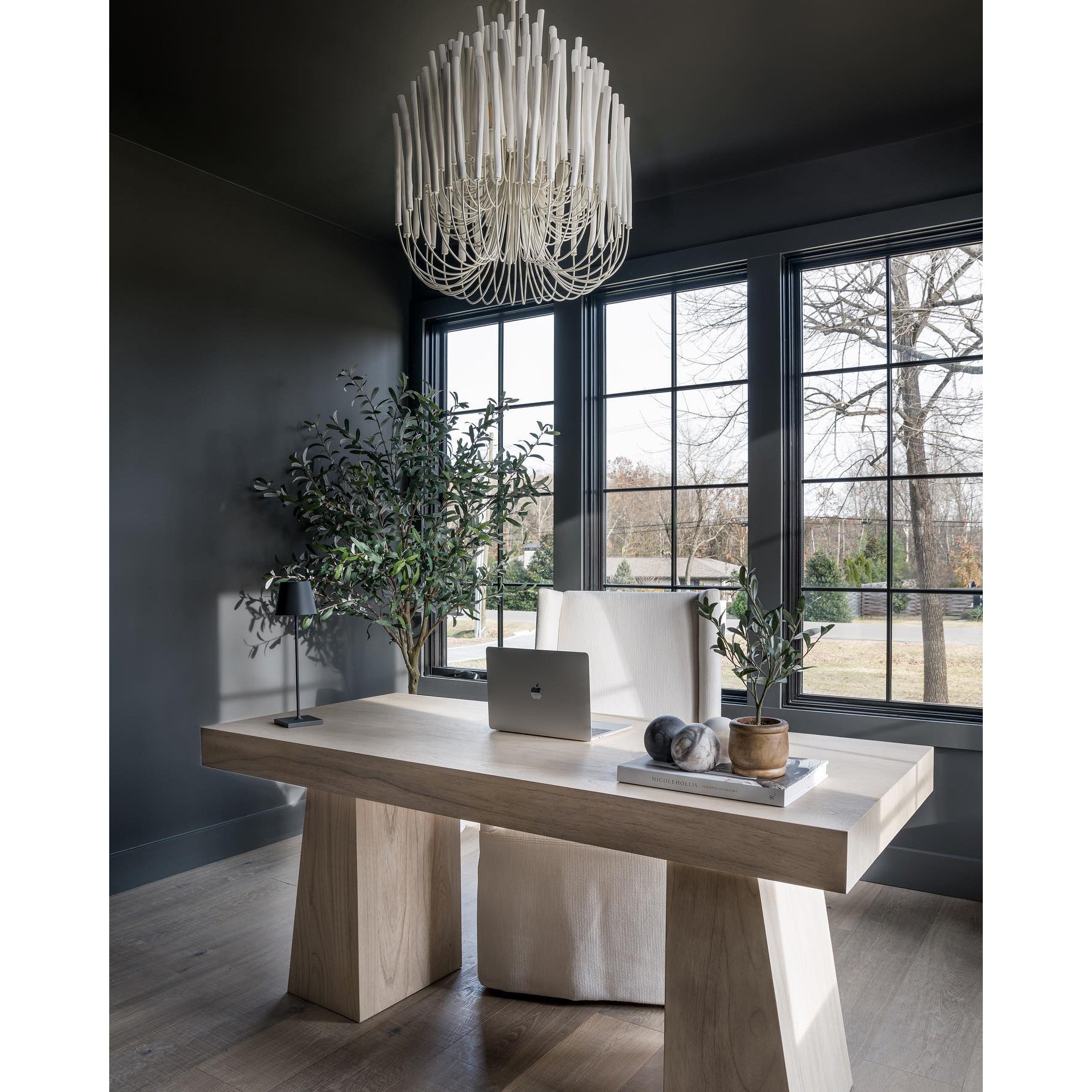 Alvino Round Chandelier